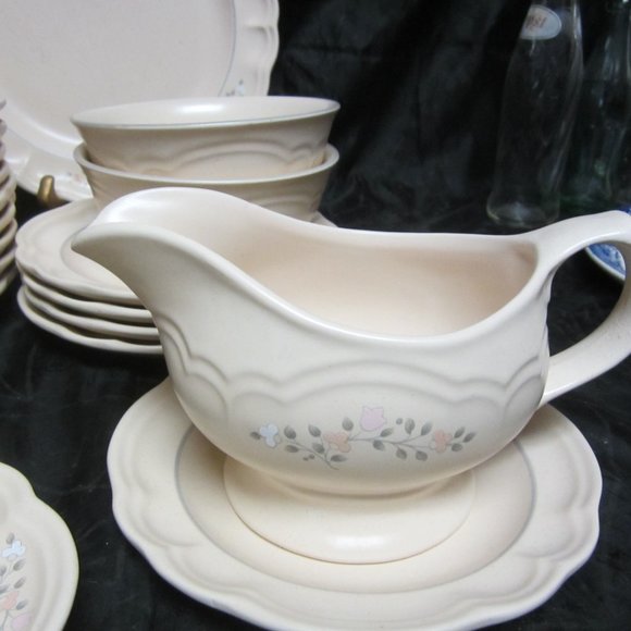 VTG PFALTZGRAFF "REMEMBRANCE" MANY PIECES, BUY ALL OR ONE SEE BELOW - Picture 3 of 9